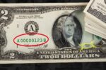 1976 $2 Bill Value Guide 2025: Rare Serial Numbers That Can Be Worth Over $5,000